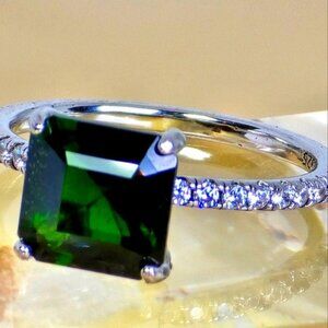 925 Sterling Silvet Ring SZ 8 with Natural Chrome Diopside 8x8mm & CZ